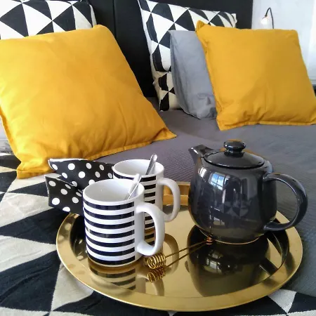 Stylish Studio In The City Center With Great Views *